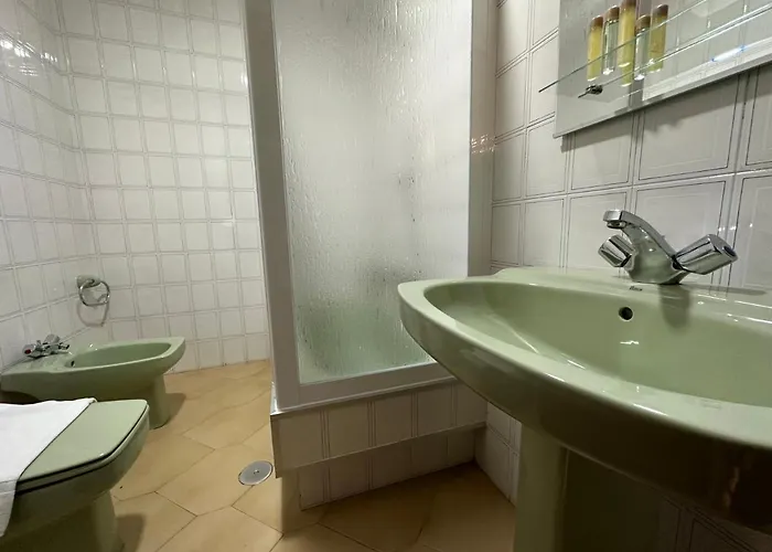 Oktheway Et Suseia * サリア